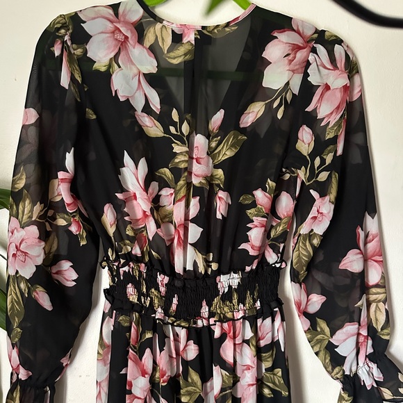 Black and Pink Long Sleeve V-Neck Sundress - Picture 9 of 15